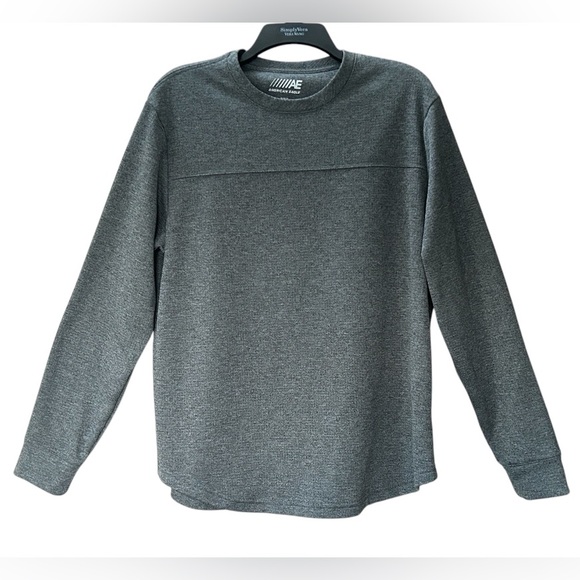 American Eagle Outfitters Tops - American Eagle Outfitters Charcoal Gray Jersey Waffle Knit Thermal Lining Size M
